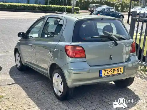 Toyota Yaris 1.3 2006
