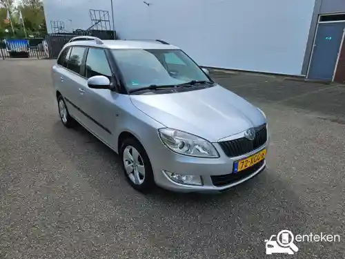 Skoda Fabia 1.2 TSI 2012