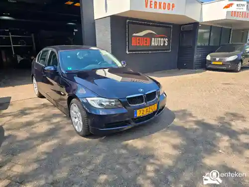 BMW 318i 2007