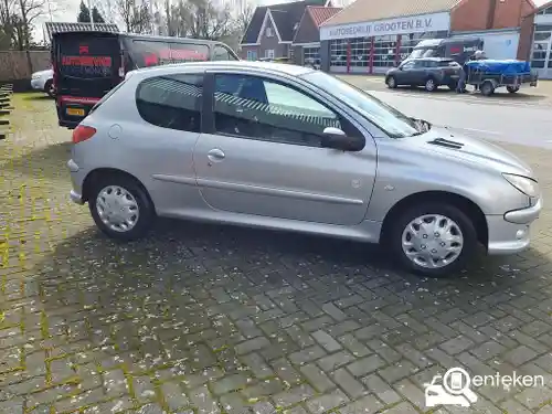 Peugeot 206 75 2008