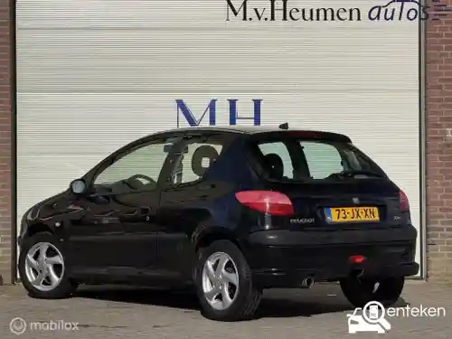 Peugeot 206 75 2002