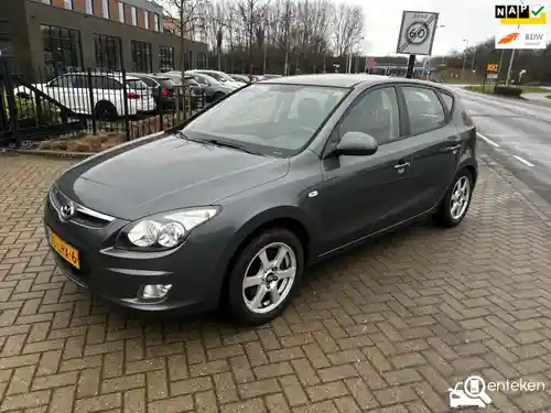 Hyundai i30 1.6 2010