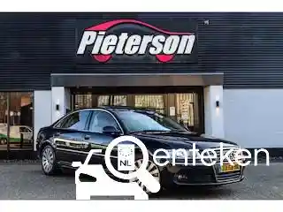 Audi A8 W12 2004