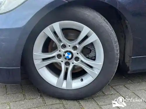BMW 318i Touring 2007