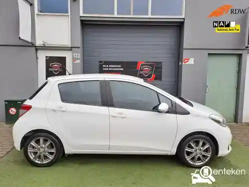 Toyota Yaris 1.0 2012