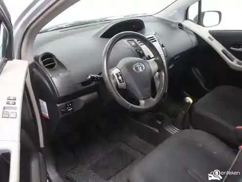 Toyota Yaris 1.3 2007