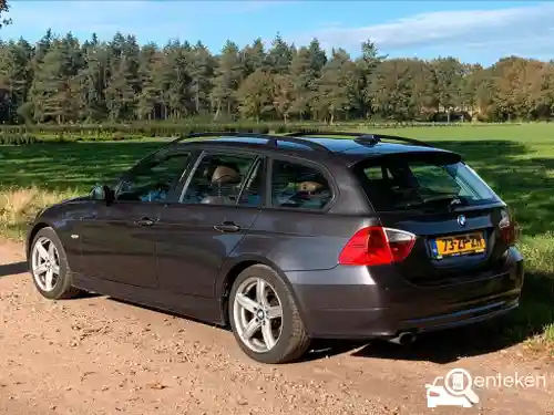 BMW 318i Touring 2008