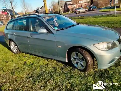 BMW 318i Touring 2008