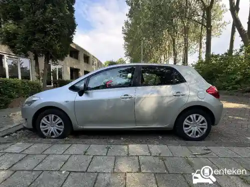 Toyota Auris 1.6 2008