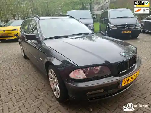 BMW 325i Touring 2001