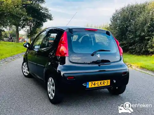 Peugeot 107 1.0 70 2010