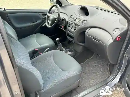 Toyota Yaris 1.3 2004