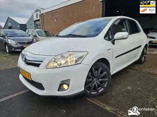 Toyota Auris 1.8 Hybrid 2011