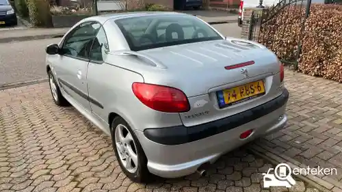 Peugeot 206 CC 110 2001