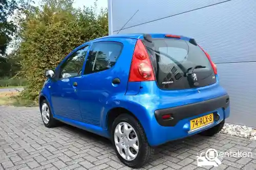 Peugeot 107 1.0 70 2011