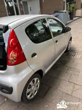 Peugeot 107 1.0 70 2011