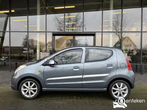 Suzuki Alto 1.0 2011