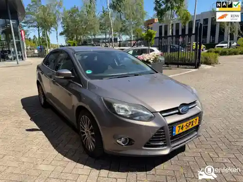 Ford Focus 1.6 Ti-VCT 2011