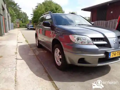 Mitsubishi Outlander 2.0 2006