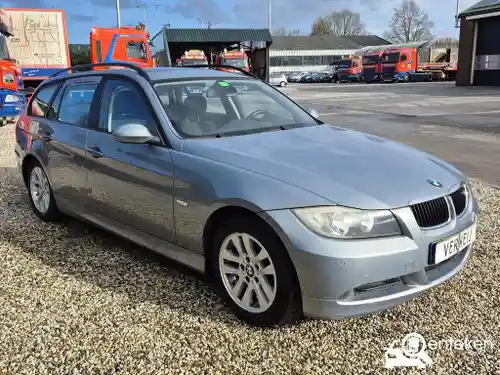 BMW 318i Touring 2006