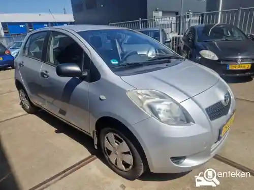 Toyota Yaris 1.0 2008