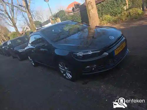 VW Scirocco 1.4 TSI BMT 2011