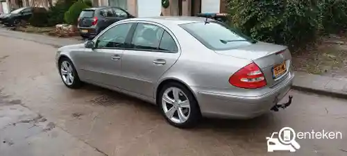 Mercedes-Benz E 240 2004