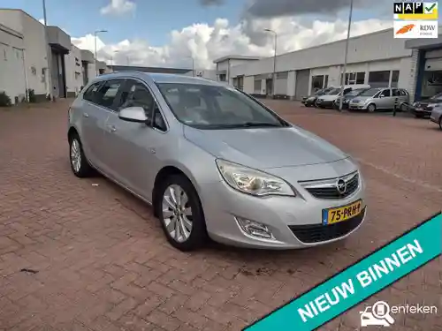 Opel Astra Sports Tourer 1.4 2011