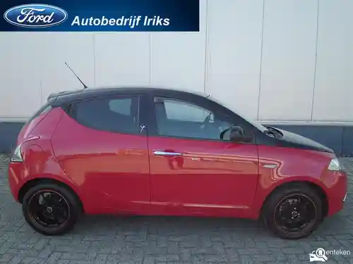 Lancia Ypsilon 0.9 TwinAir Turbo 8v p 2012