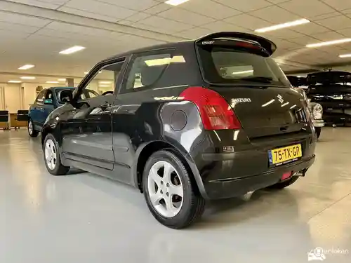 Suzuki Swift 1300 2007