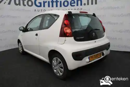 Peugeot 107 1.0 68 2012