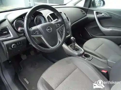 Opel Astra Sports Tourer 1.4 Turbo ecoFlex 2012