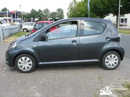 Toyota Aygo 1.0 2012