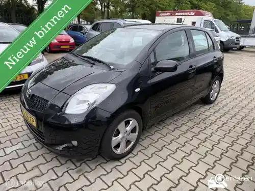 Toyota Yaris 1.3 2008