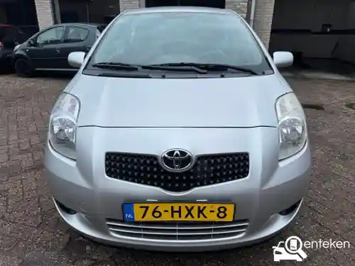 Toyota Yaris 1.3 2009