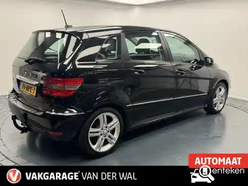 Mercedes-Benz B 180 2010
