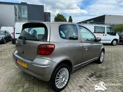 Toyota Yaris 1.3 2005