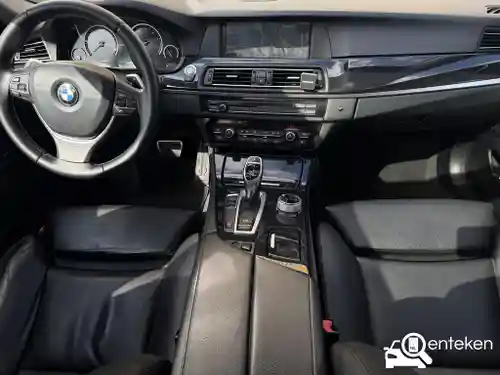 BMW 520i Touring 2012
