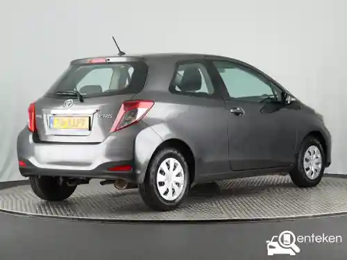 Toyota Yaris 1.0 2012