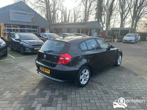 BMW 118i 2008