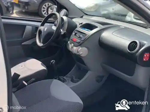 Peugeot 107 1.0 70 2008