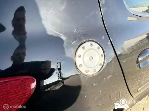 Peugeot 206 75 2003