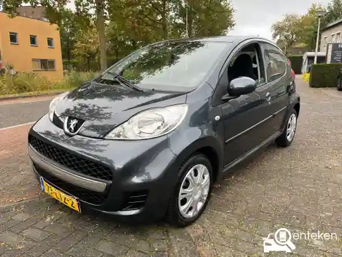 Peugeot 107 1.0 70 2010