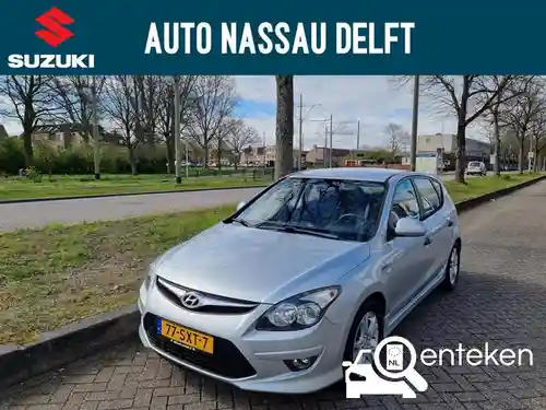 Hyundai i30 1.4 blue 2012
