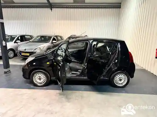 Suzuki Alto 1.0 2012
