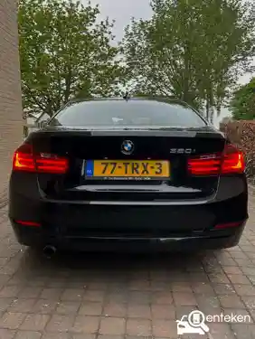BMW 320i 2012