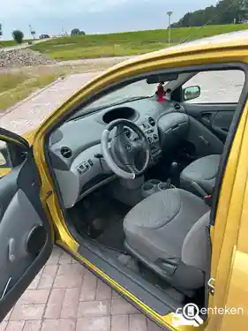 Toyota Yaris 1.3 2000