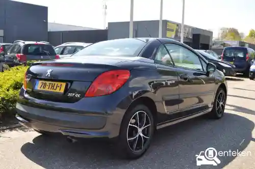 Peugeot 207 CC 120 2008