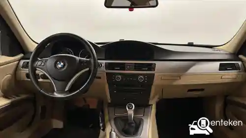BMW 318i 2008