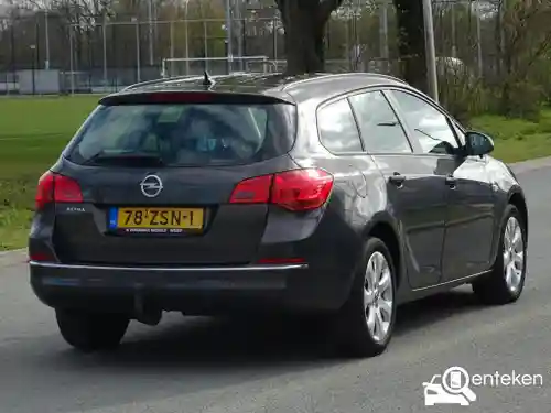 Opel Astra Sports Tourer 1.4 Turbo ecoFlex 2013
